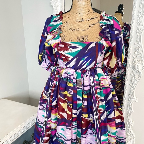 New York Couture *One of a Kind* Purple Print Puff Sleeve Maxi Dress - Picture 5 of 7